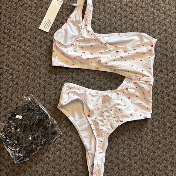 Boutine LA One Piece Swimsuit - Picture 3 of 5